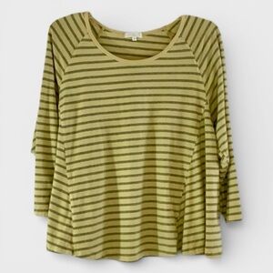 302 10/$50🏄🏻‍♀️ Kleen Yellow Striped Long Sleeve Scoop Neck Cotton Top